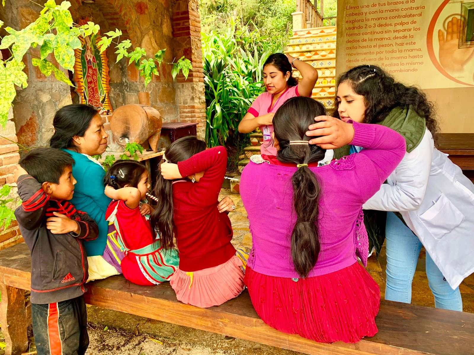 Educación en salud al aire libre, rompiendo tabúes.